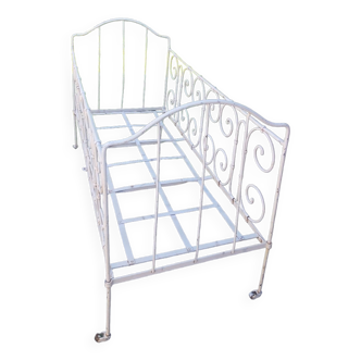 Wrought iron sofa bed