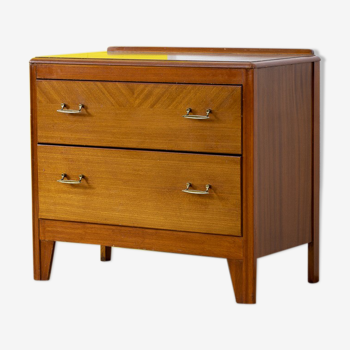 Scandinavian chest of drawers – 77 cm