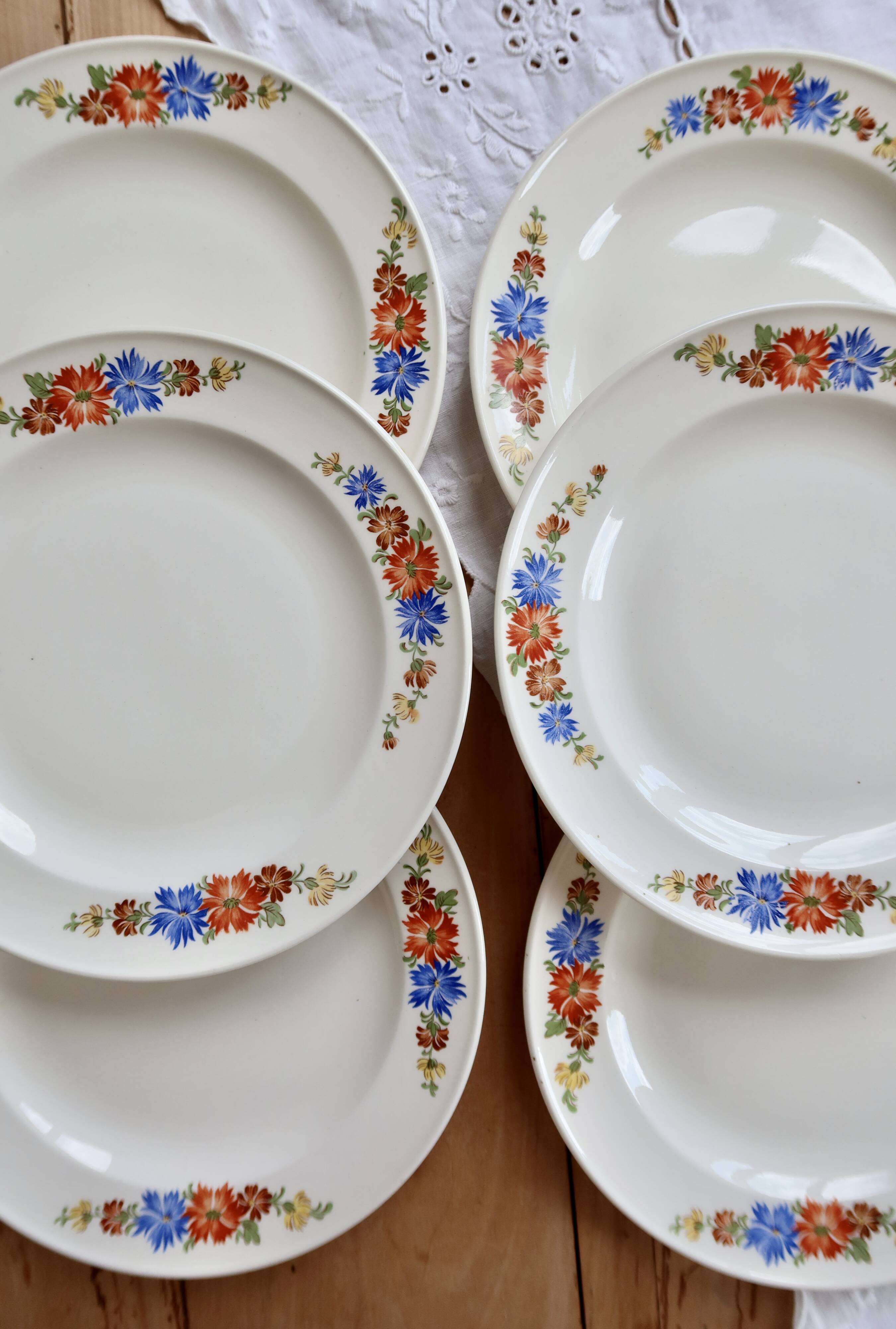 6 dessert plates earthenware Royal Sphinx Maastricht - Floral pattern