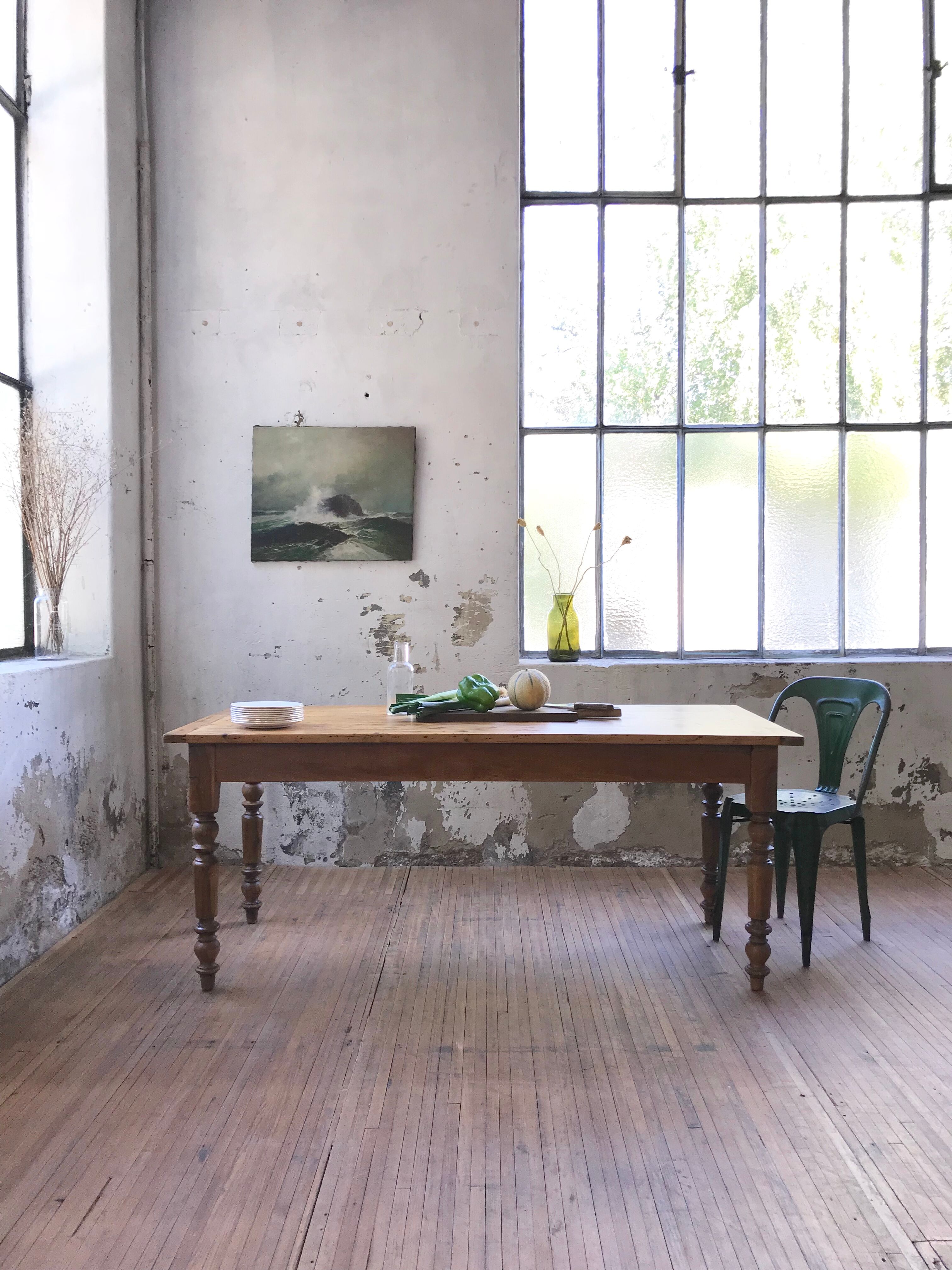 Turned legs farm table