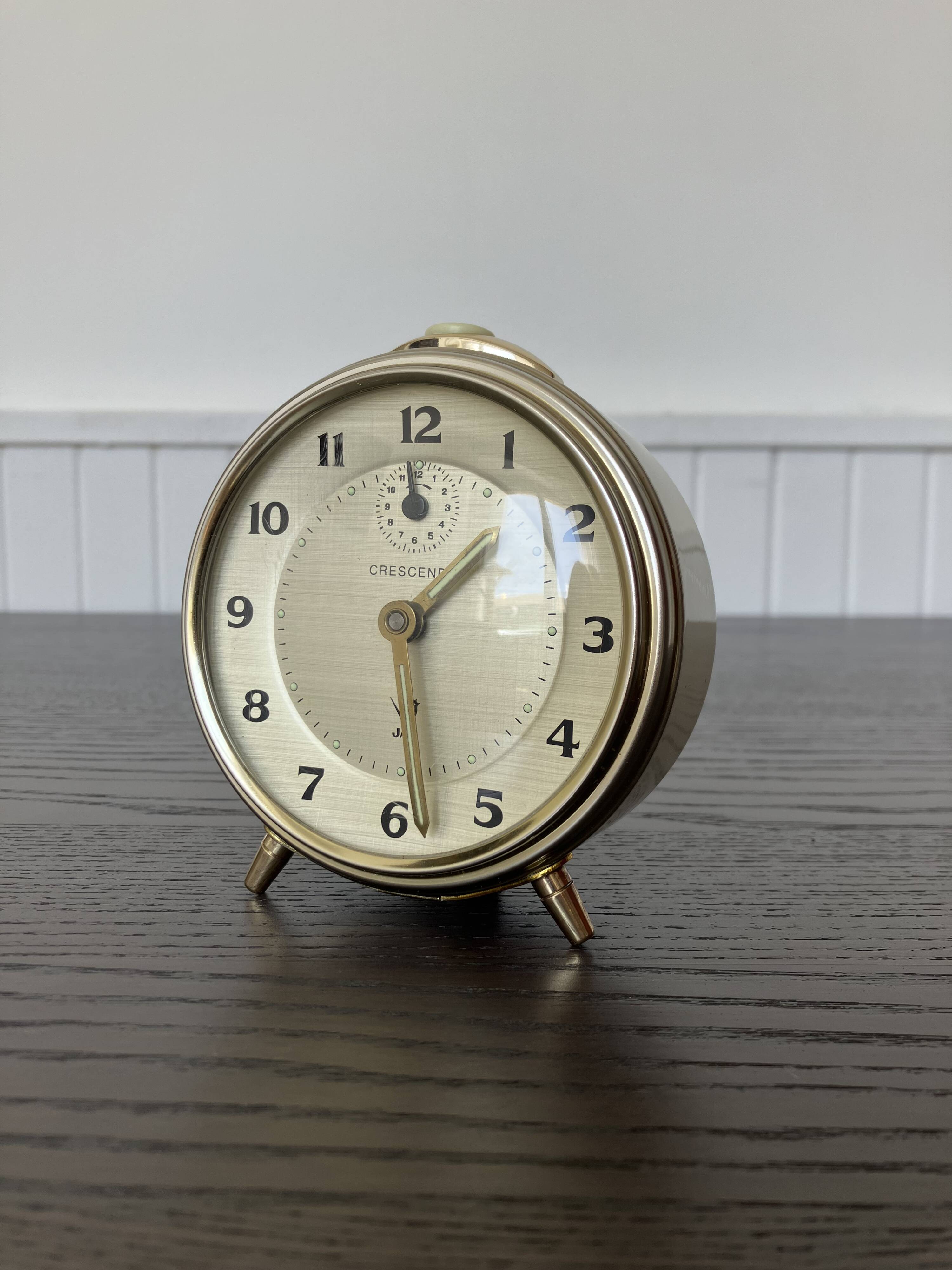 Cream and gold Jaz Crescendo alarm clock