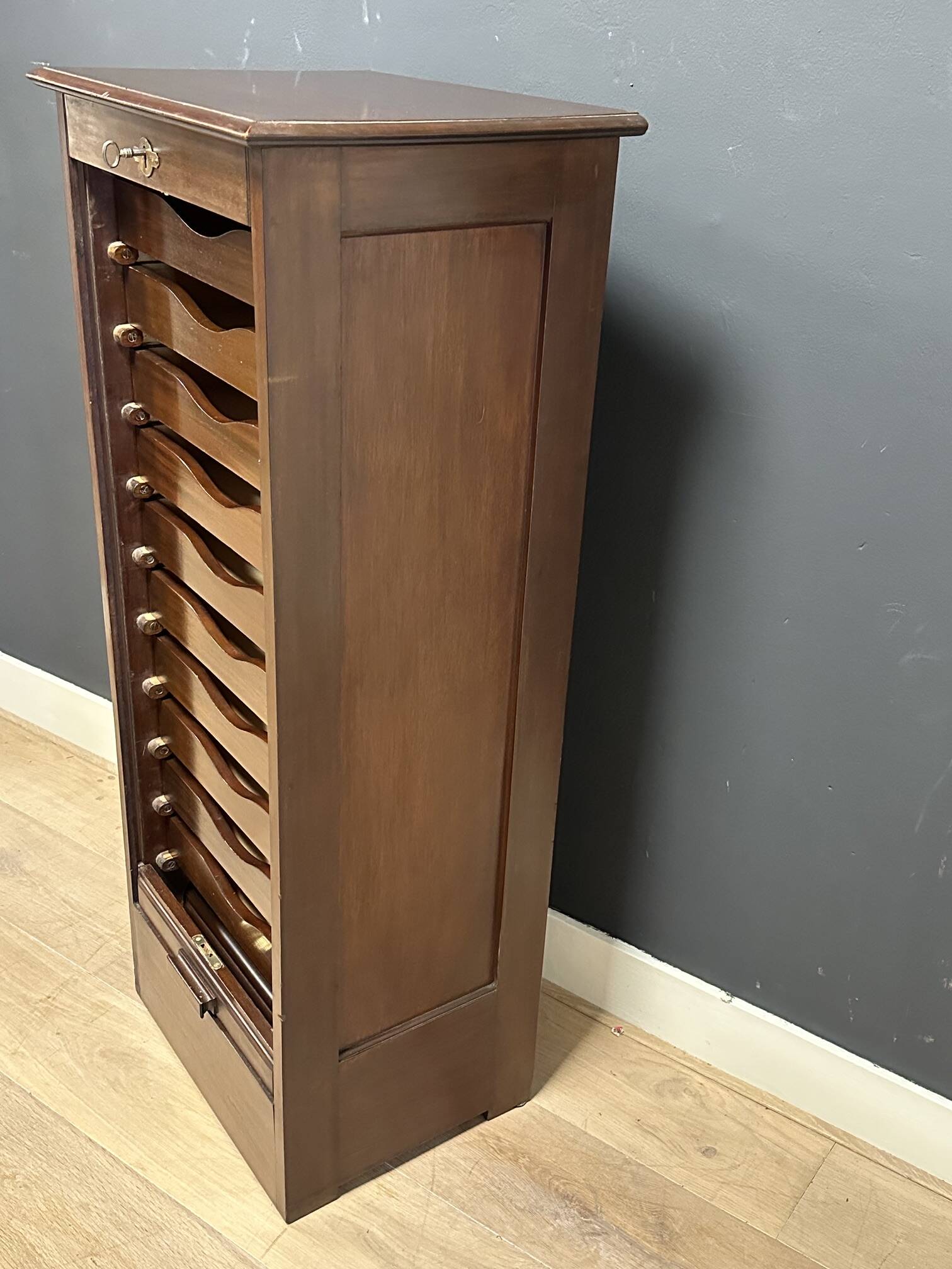 Antique mahogany roll-top filing cabinet with 10 drawers