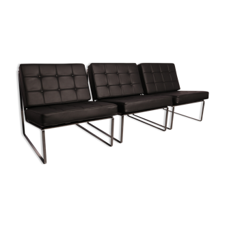 Set of 3 lounge chairs in black leather - model 024 - by Kho Liang Ie for Artifort - The Netherlands