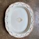 Oval and hollow dish from the East India Company in porcelain, 18th century.
