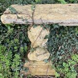 Antinque hamstone bench with lion support