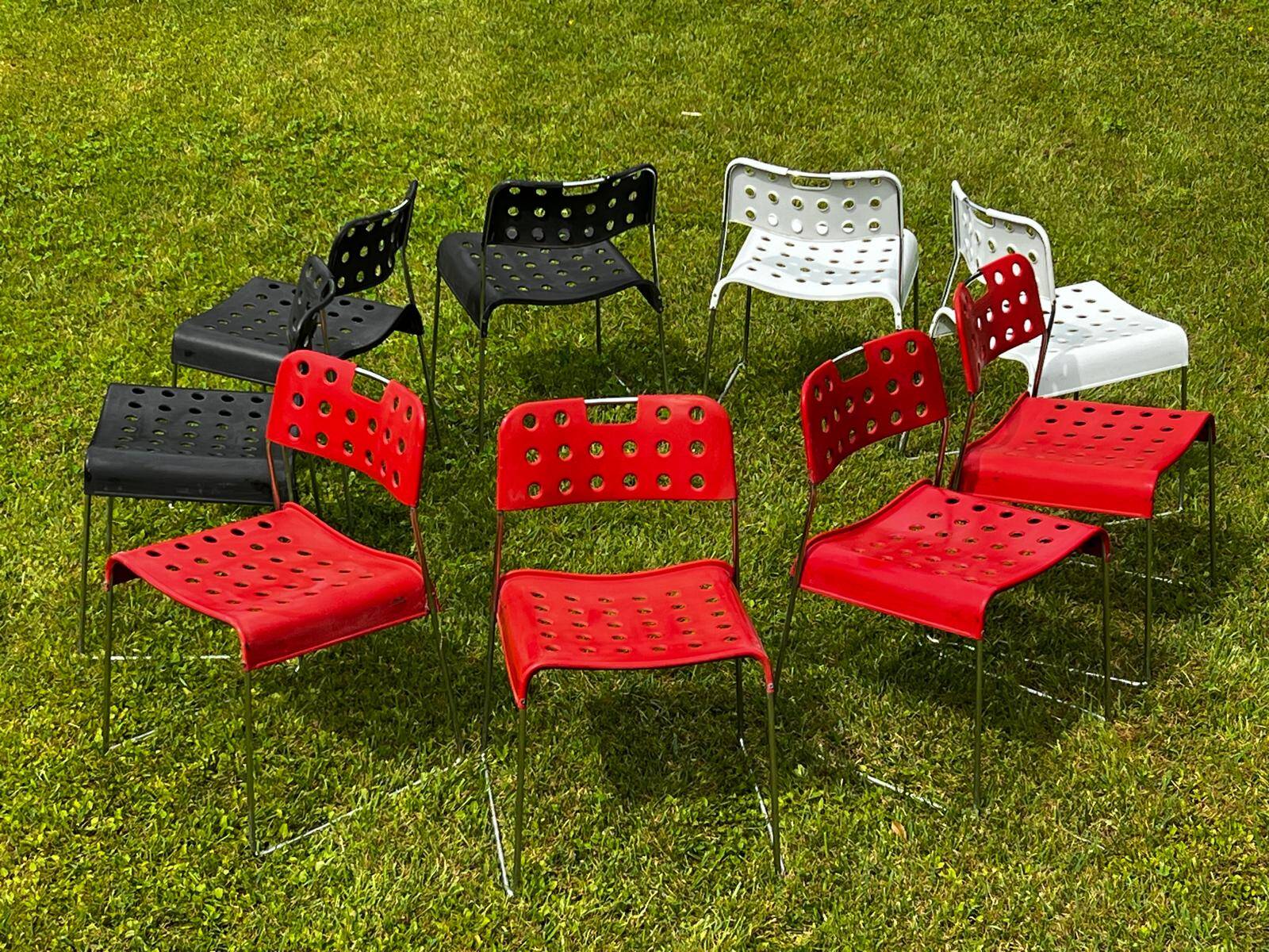 Set of 9 stacking chairs, Omstak model by Rodney Kinsman for Bieffeplast, 1960