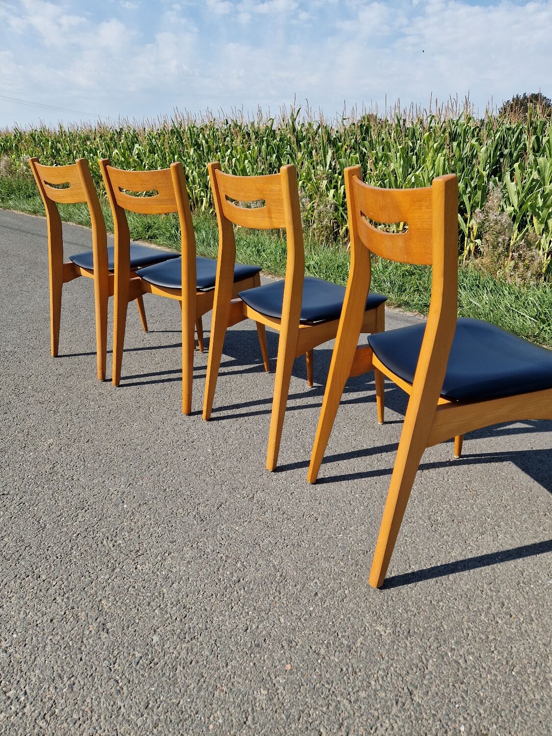 Set of 4 vintage Scandinavian style chairs from the 60s
