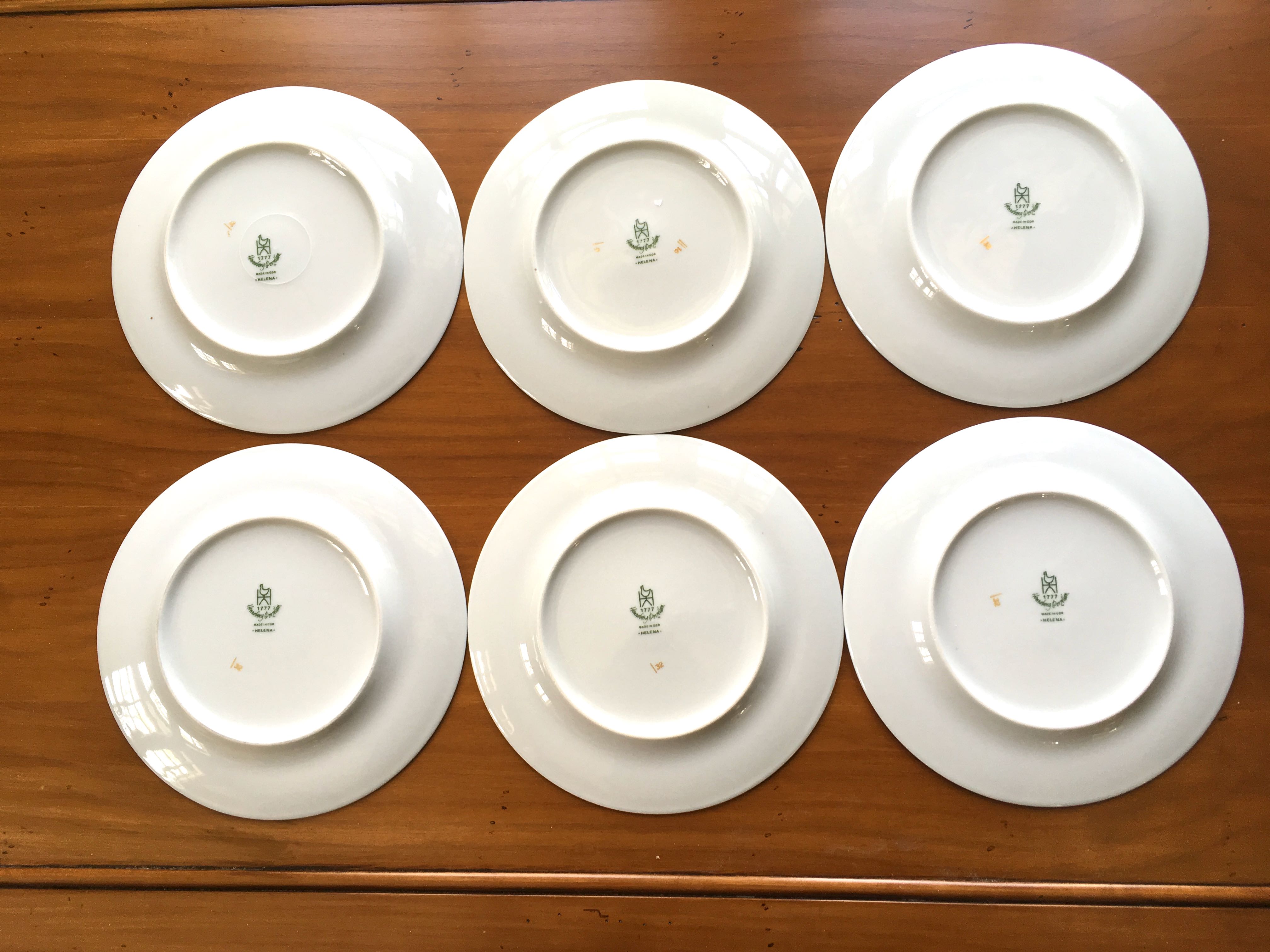 Set of 6 vintage dessert plates RDA