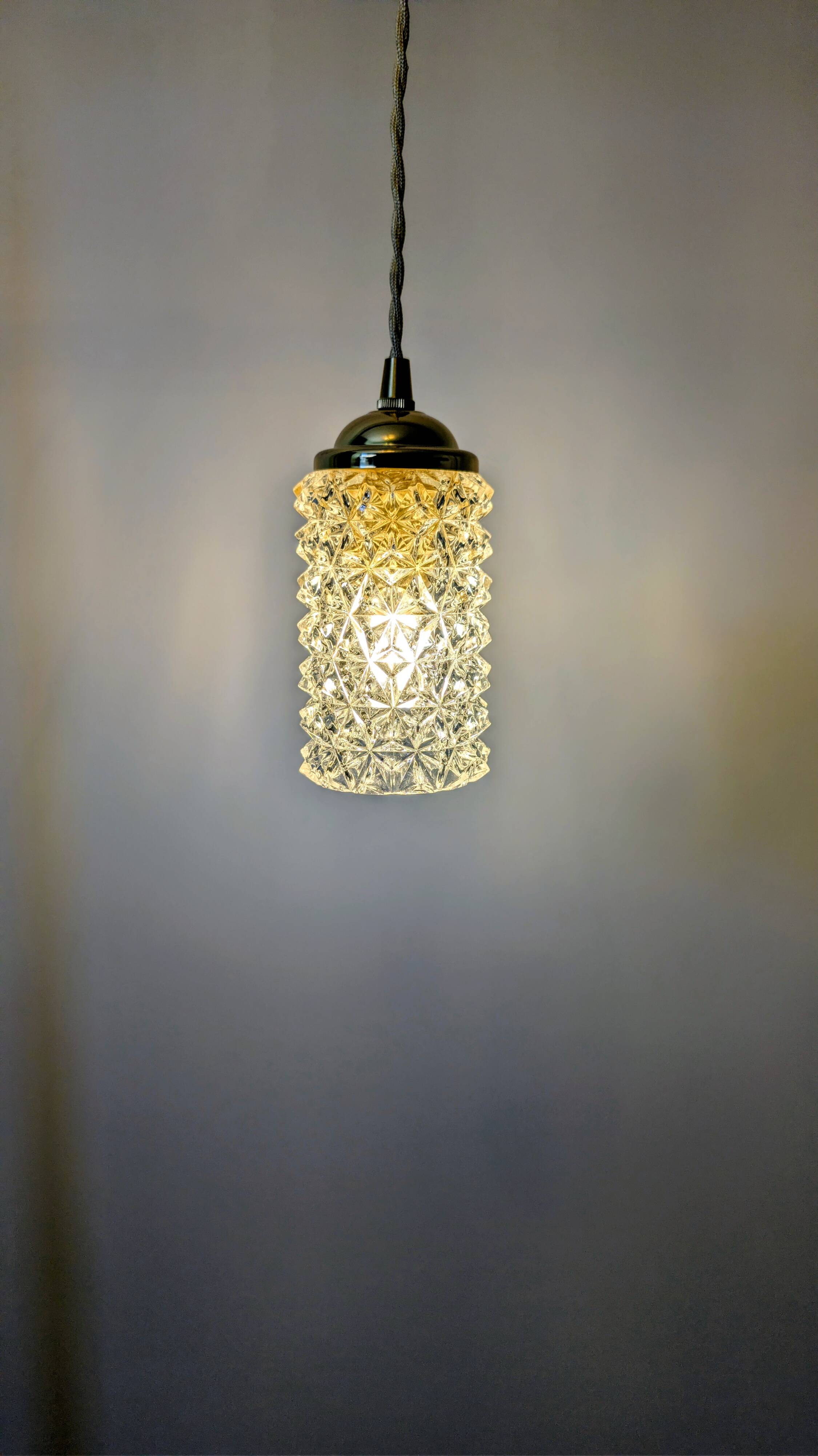 Baladeuse en verre taillé des années 60 - Lumière d'appoint (2 disponibles)