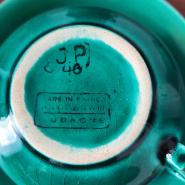 Lot de 12 tasses à café Françaises signées Jean Pobéry style Art déco