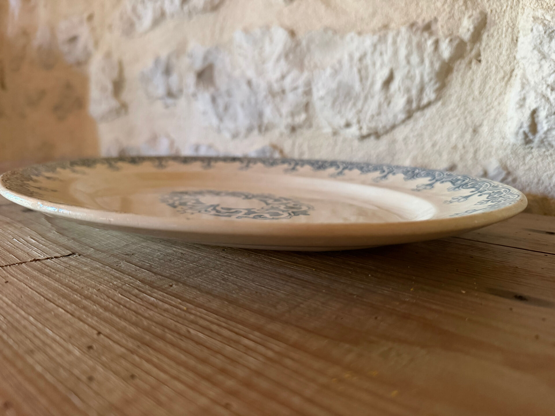 Plat Creil et Montereau en terre de fer