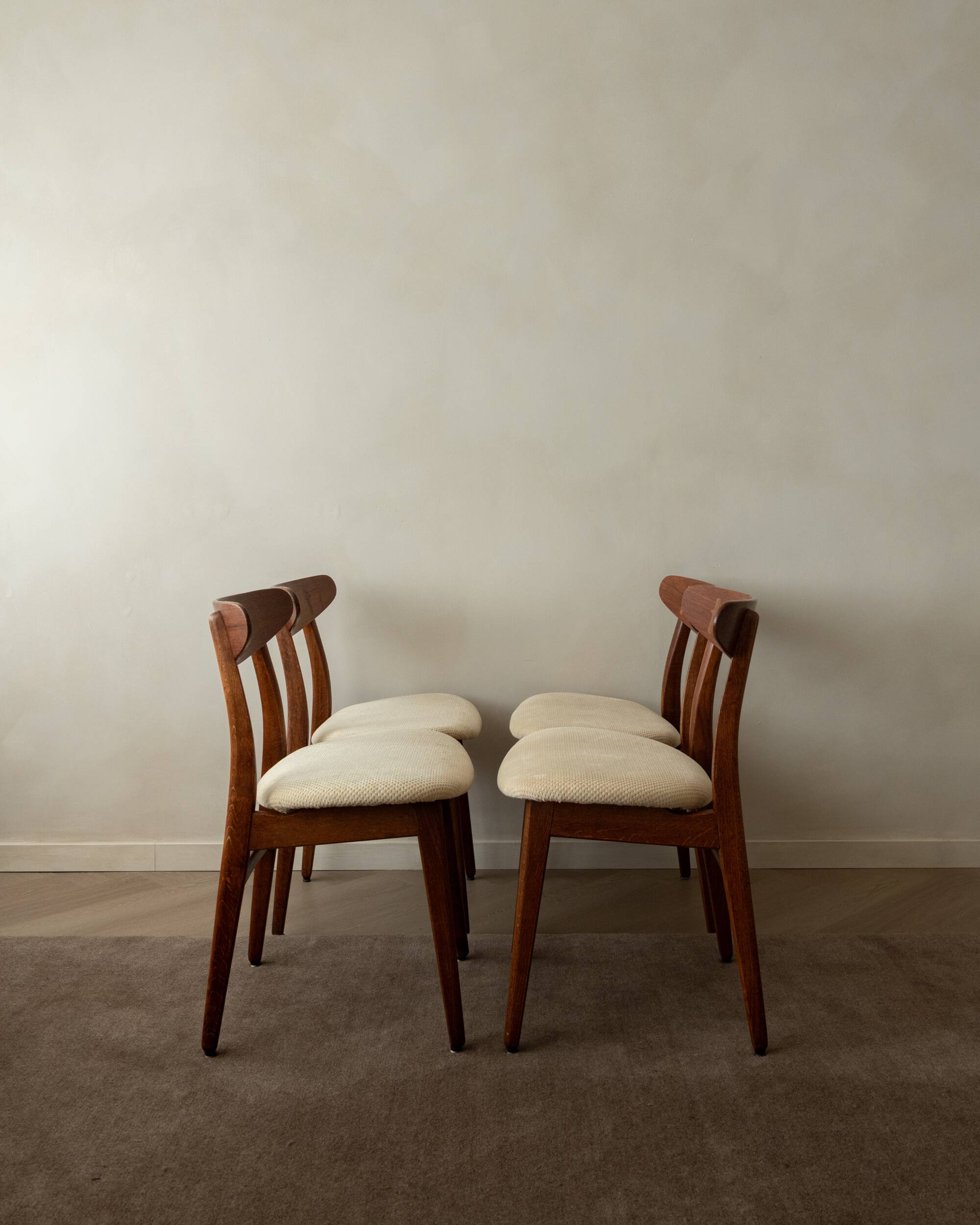 Set of 4 CH30 dining chairs by Hans J. Wegner for Carl Hansen & Søn