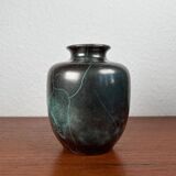 German studio pottery vase Art Deco by Richard Uhlemeyer, 1940s.