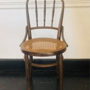 Paire de chaises signées Thonet