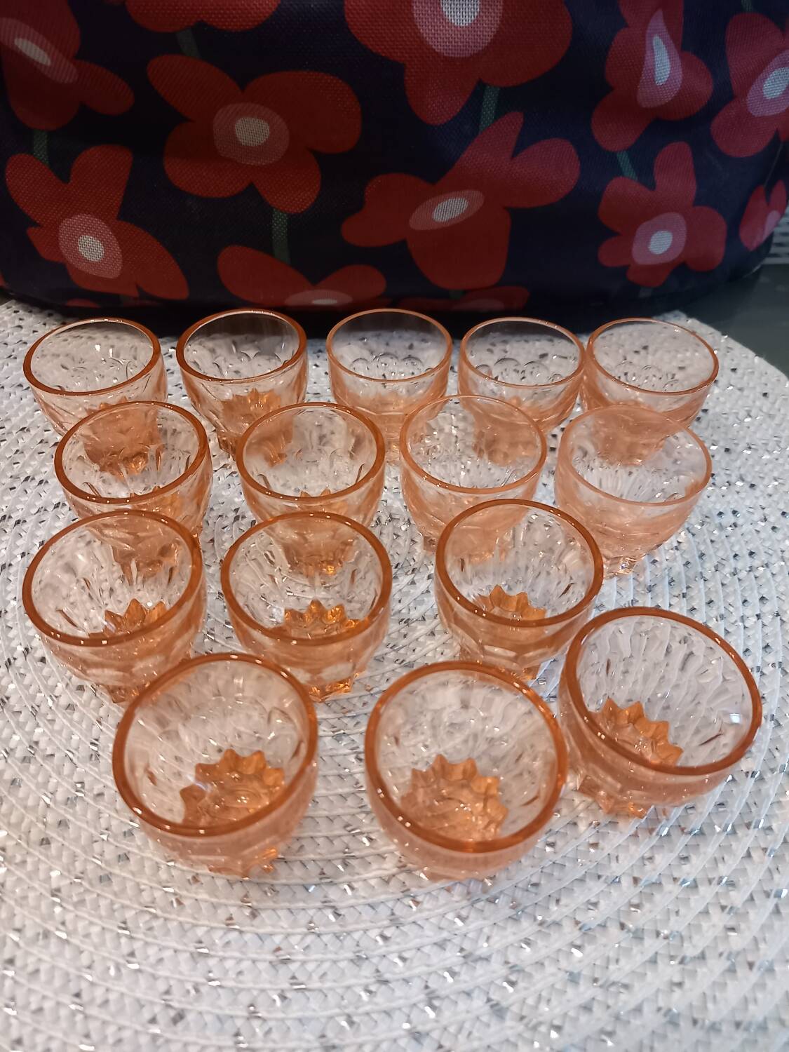 Liqueur glass