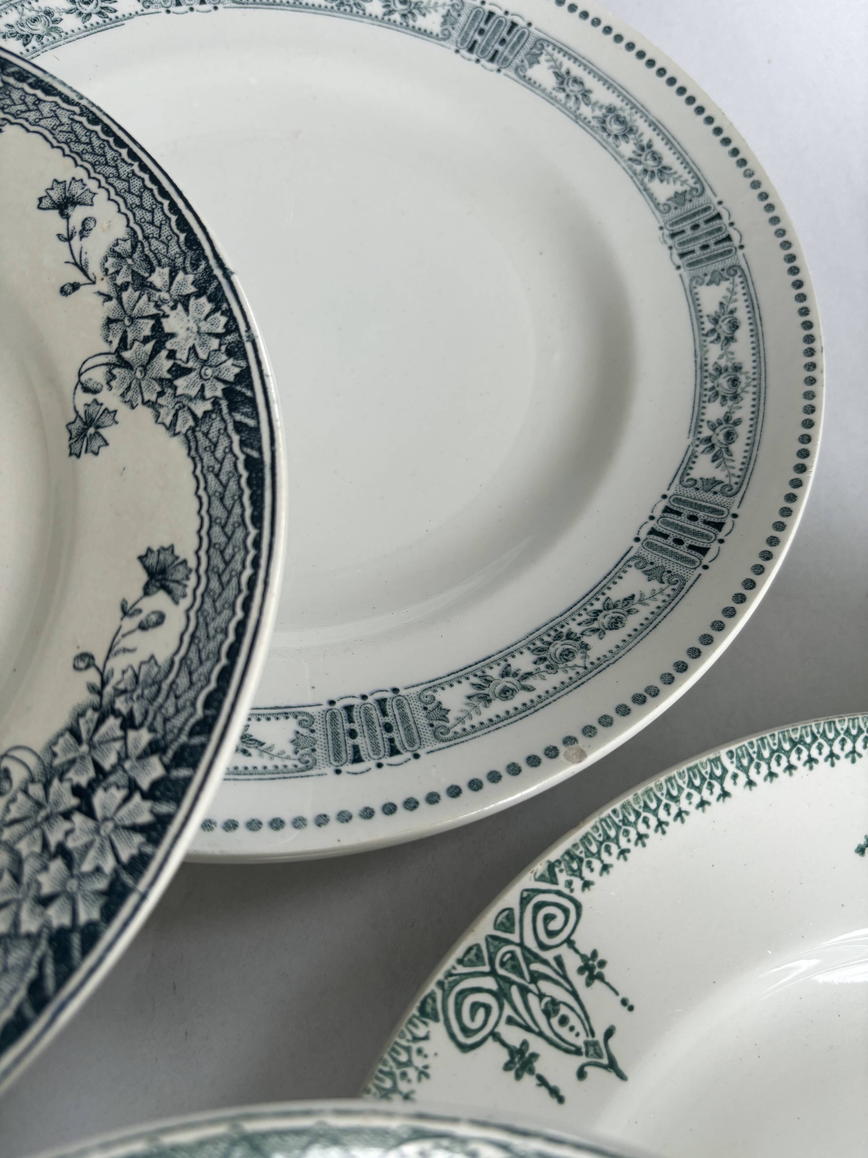 Lot 6 blue and green ironstone plates, antique French earthenware.
