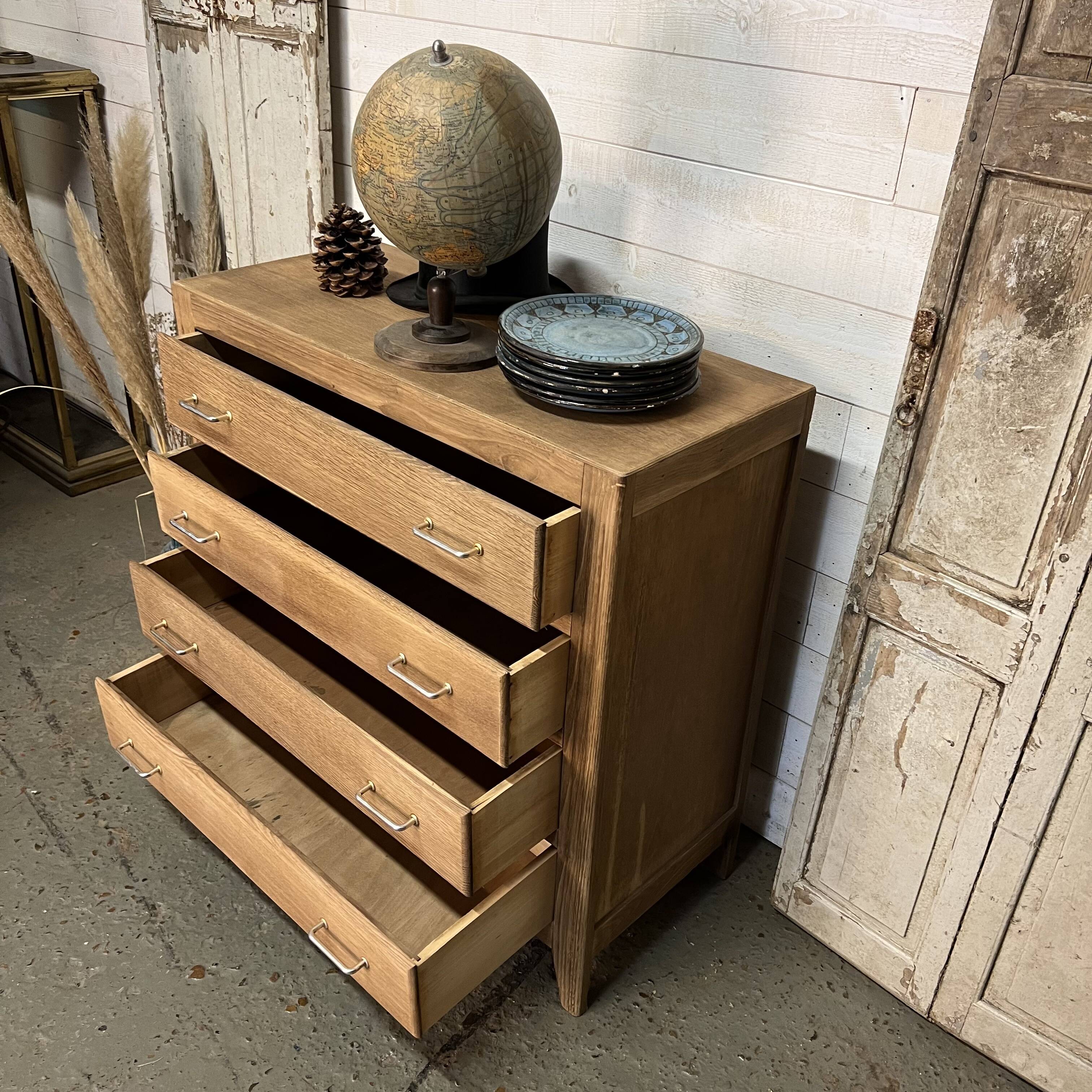 Commode vintage chêne brut