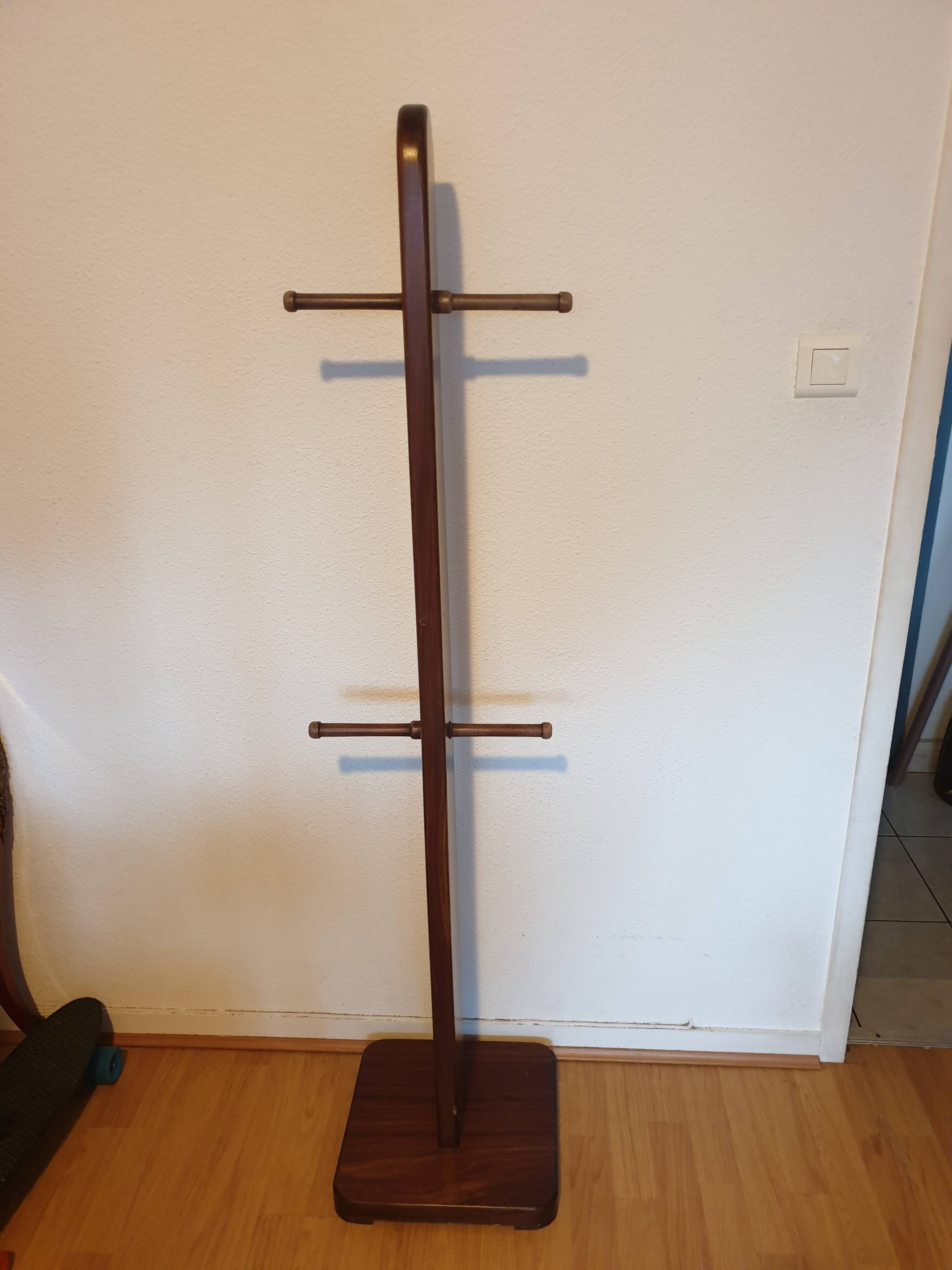 Porte manteau totem années 60