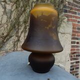 Glass paste lamp