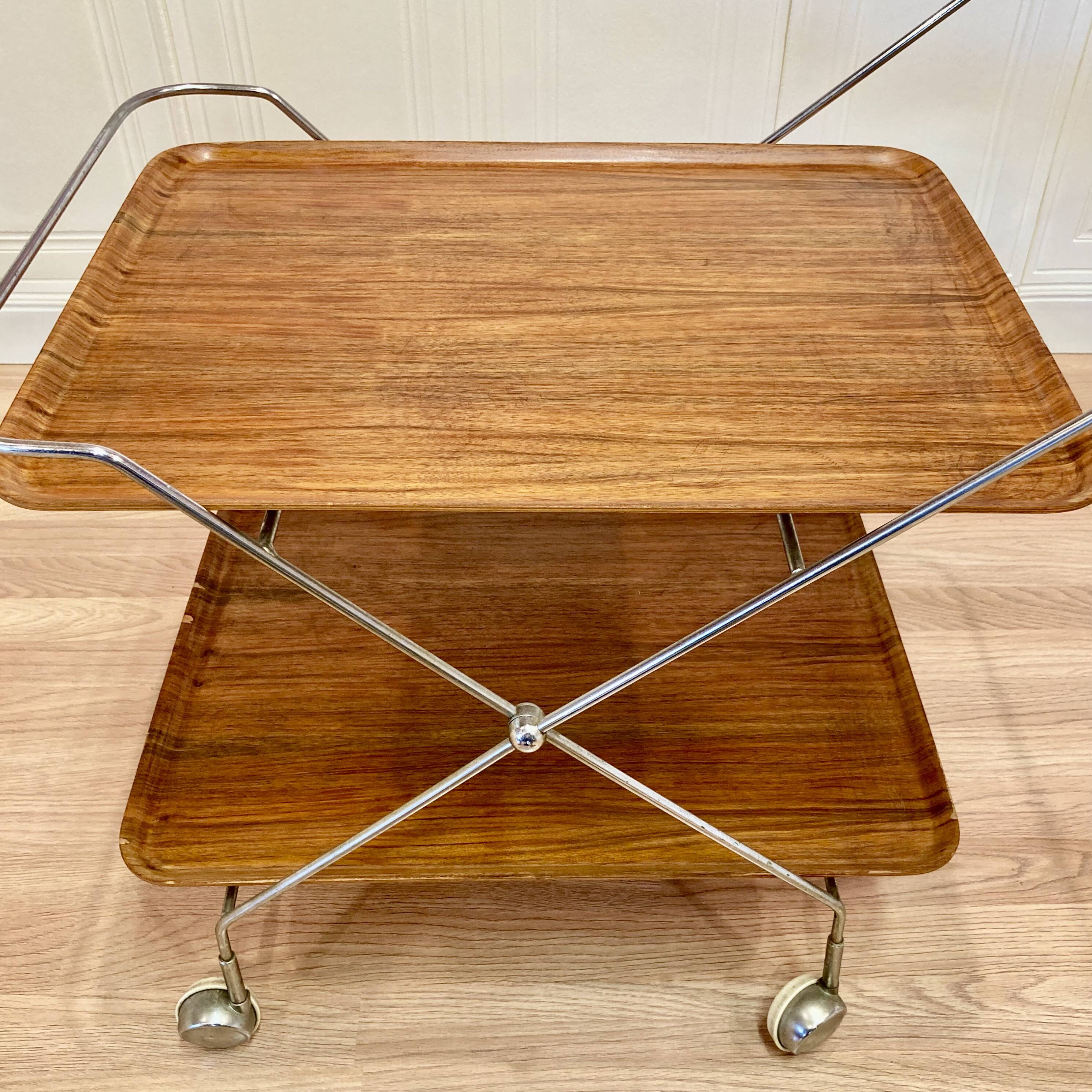 MODULAR SCANDINAVIAN DESSERT TROLLEY "PAUL NAGEL" 1950.