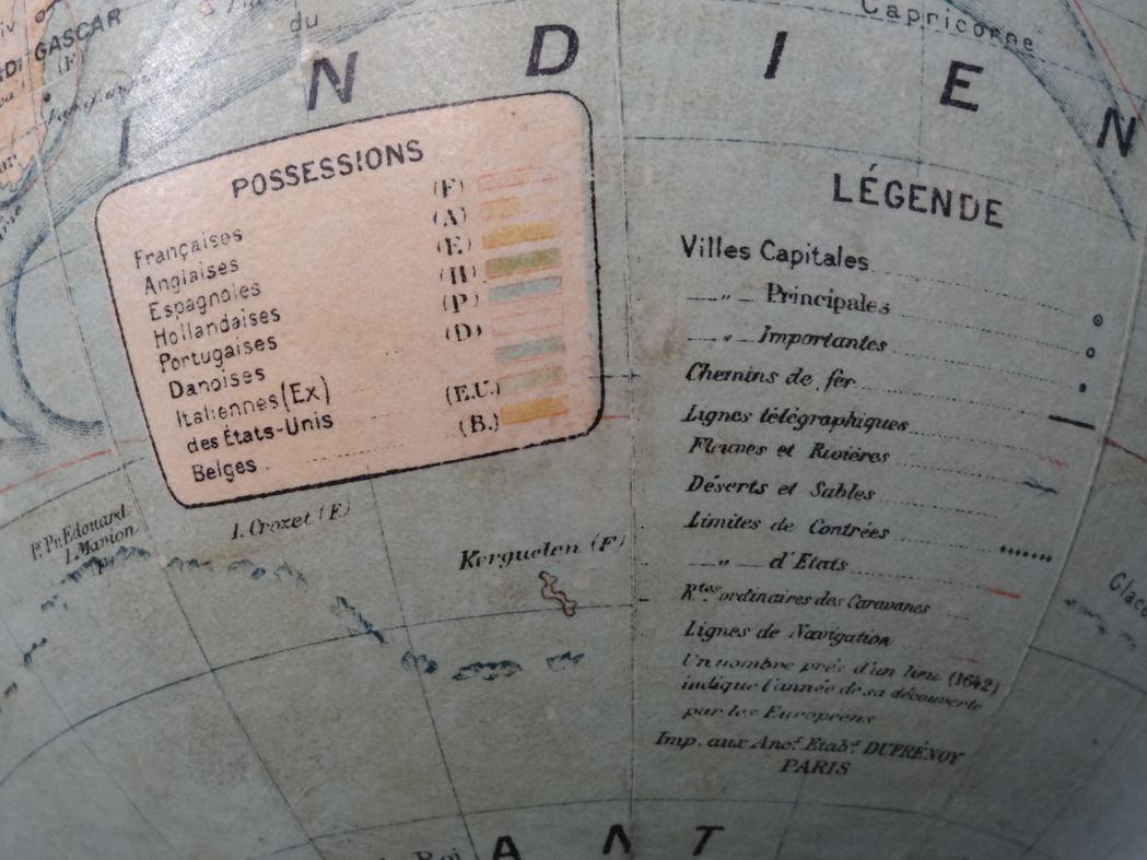 Globe Terrestrial Forest early twentieth, diam. 20 cm