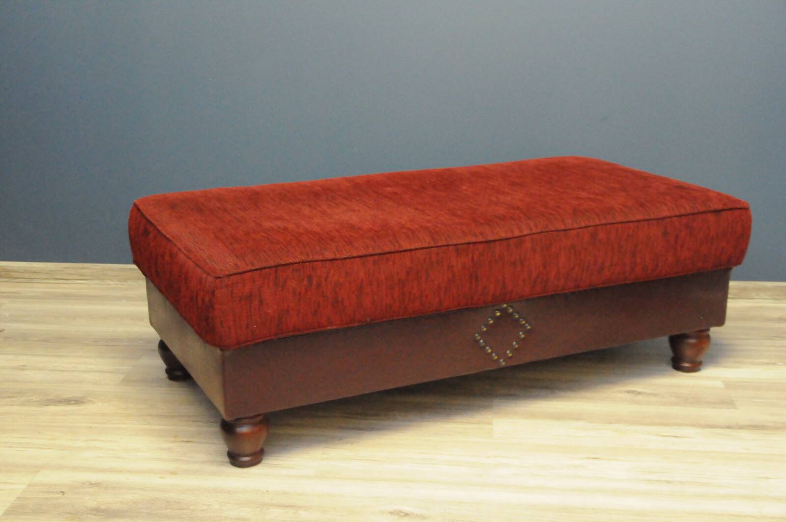 Pouf, table des années 1950