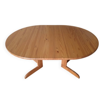 Table scandinave en pin