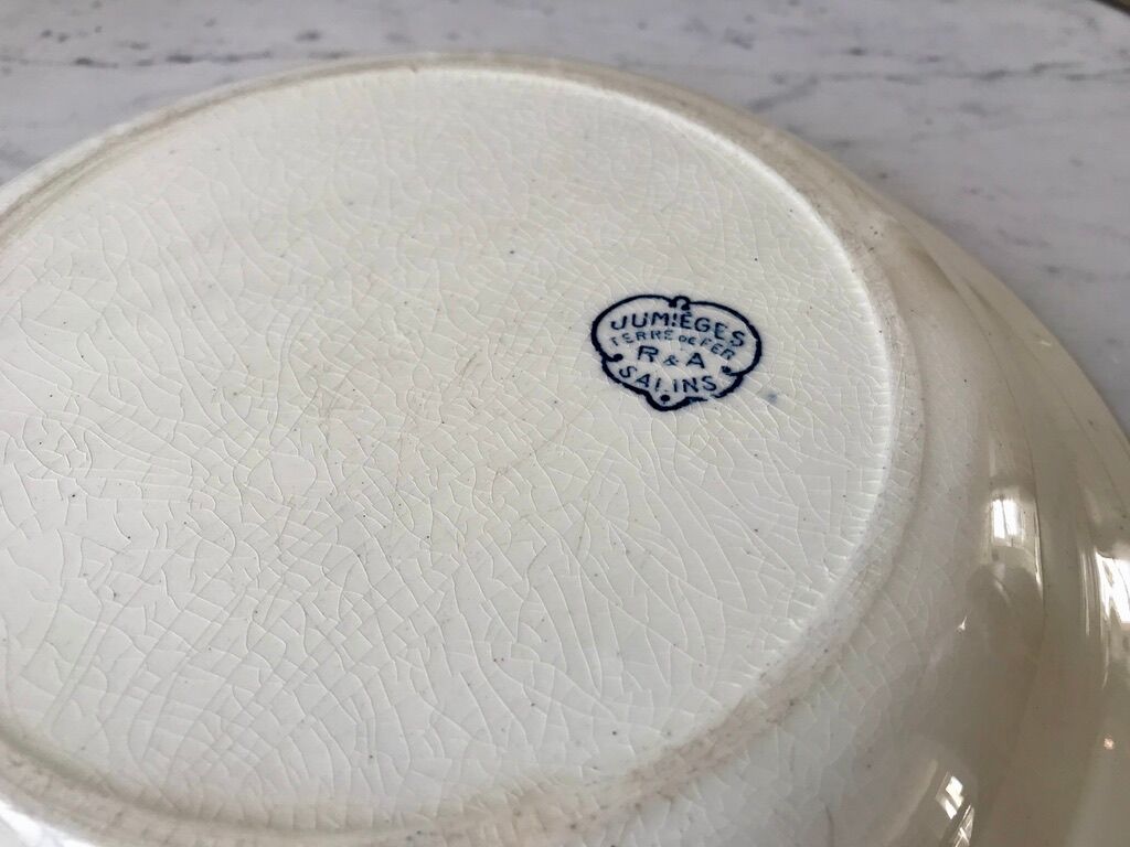 Salad bowl / hollow dish terre de fer salins model jumièges late nineteenth