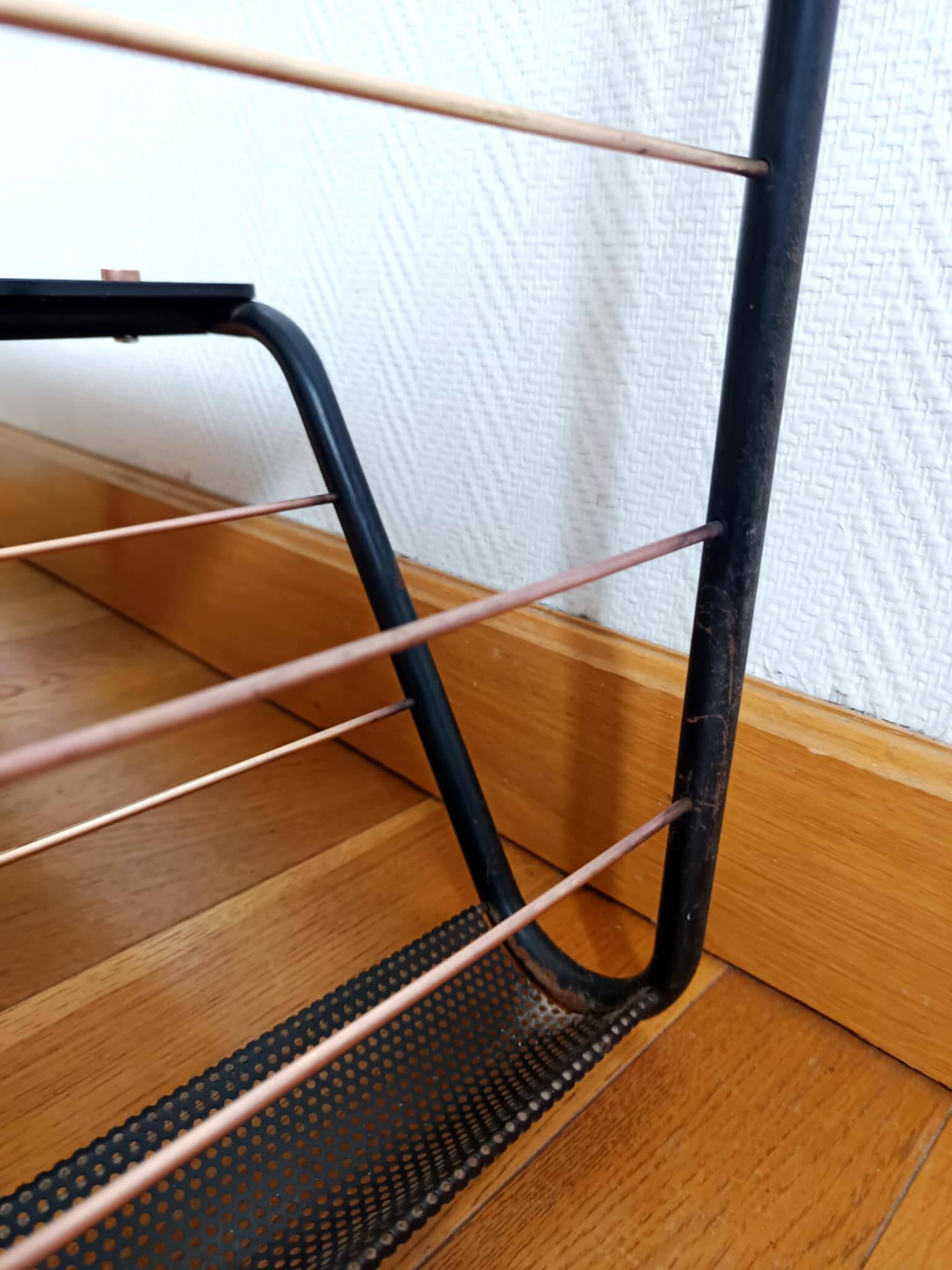 Coffee table by Pierre Guariche for Airborne 1960