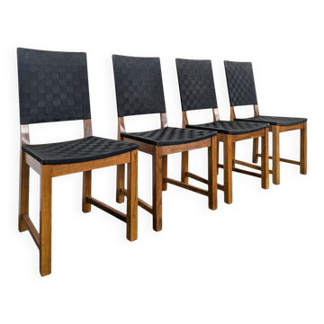 Set of 4 modern chairs