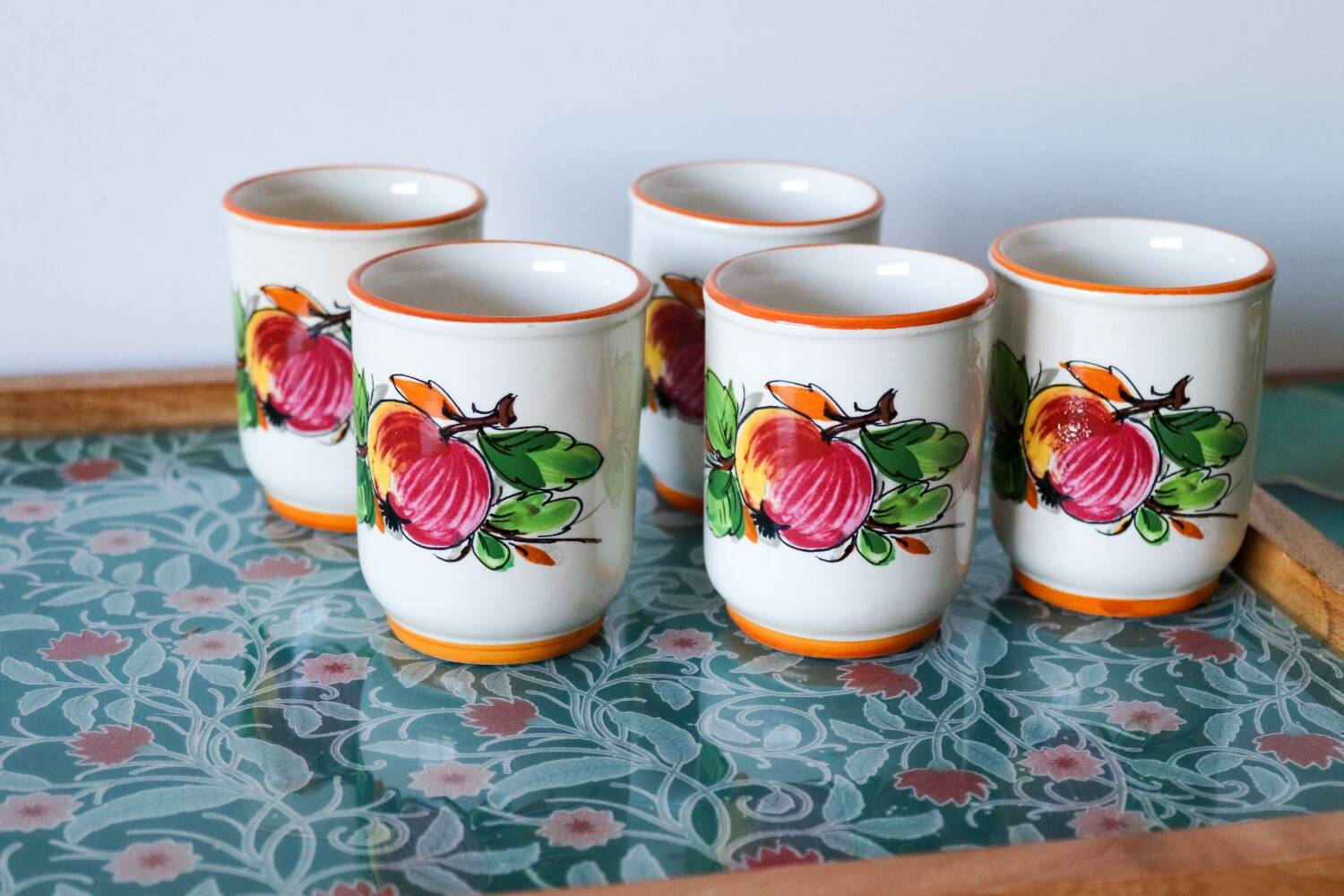 5 vintage painted apple coffee cups