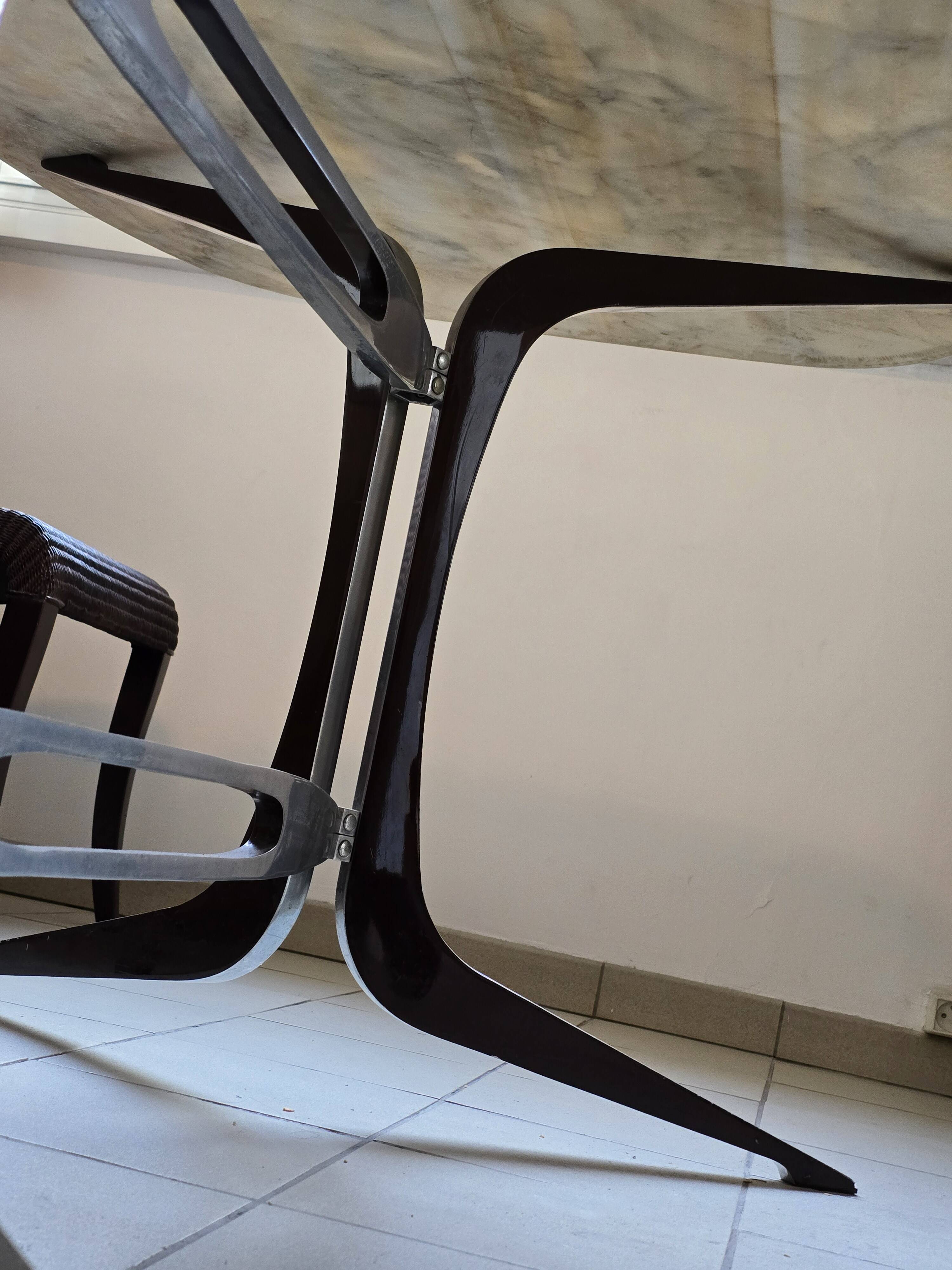 Marble table by Pierre Pichard, 1970, Ligne Roset.