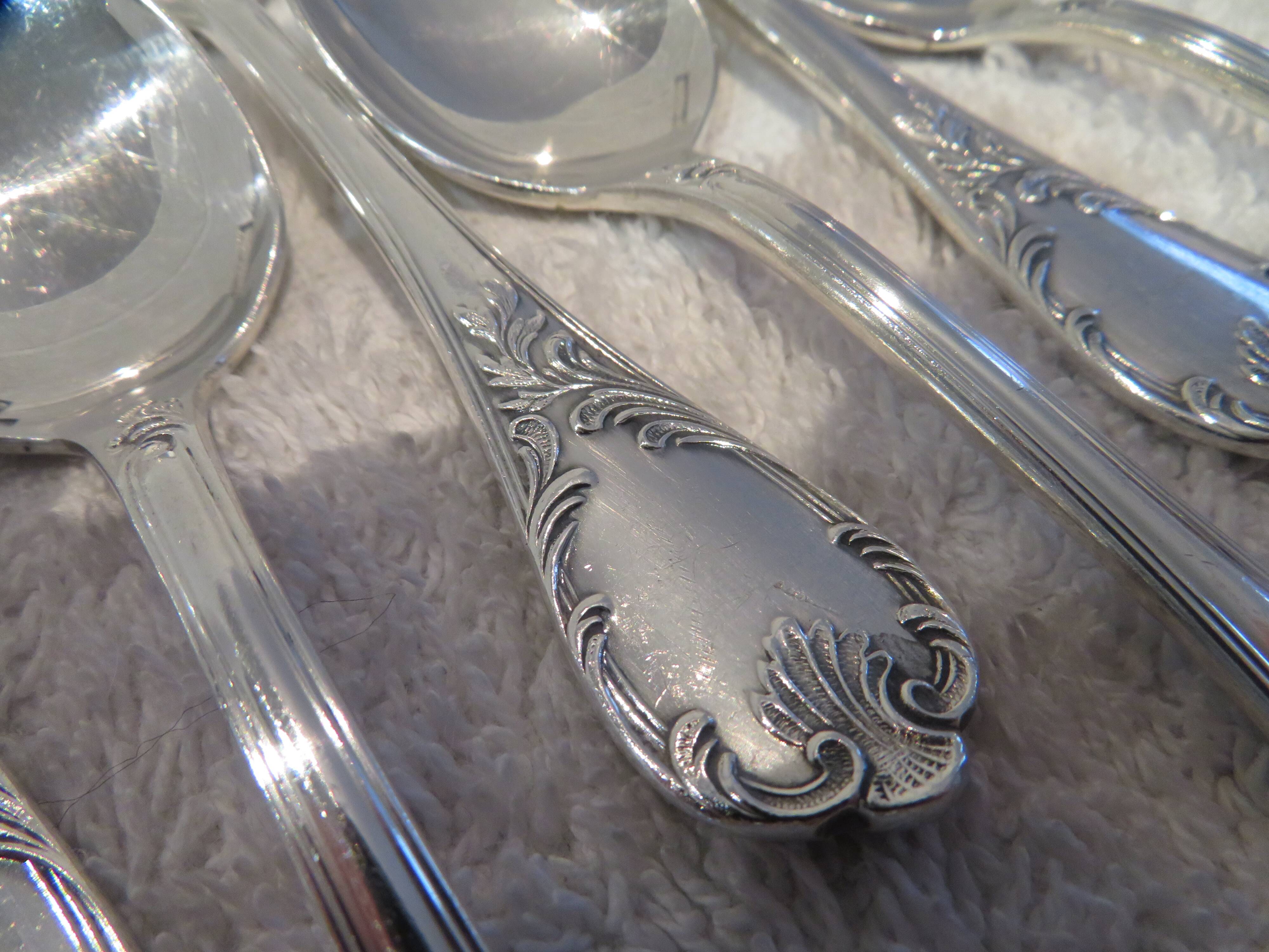 11 silver-plated ice cream scoops by Christofle Marly, 13.3 cm