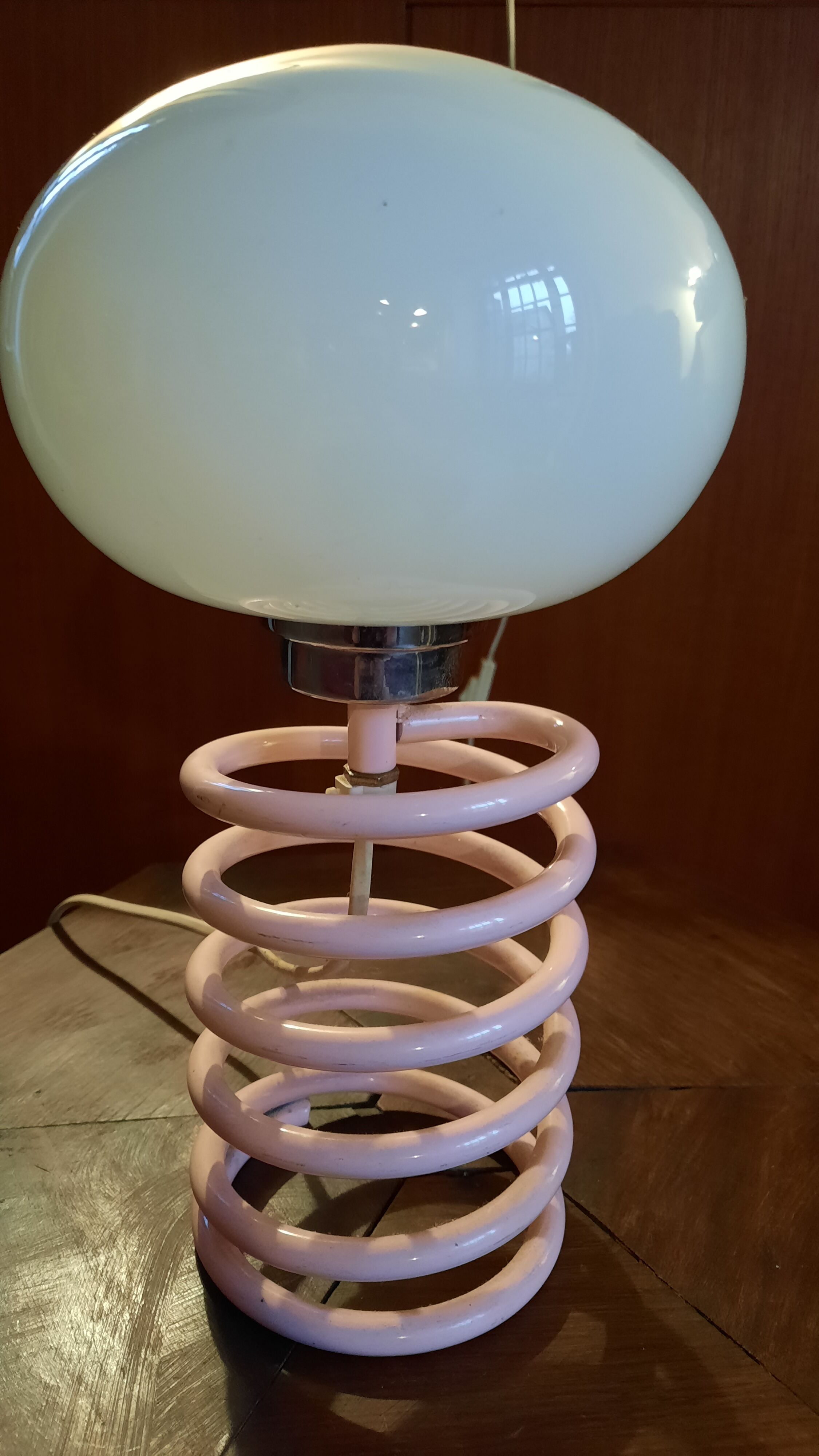 Living room lamp spring model