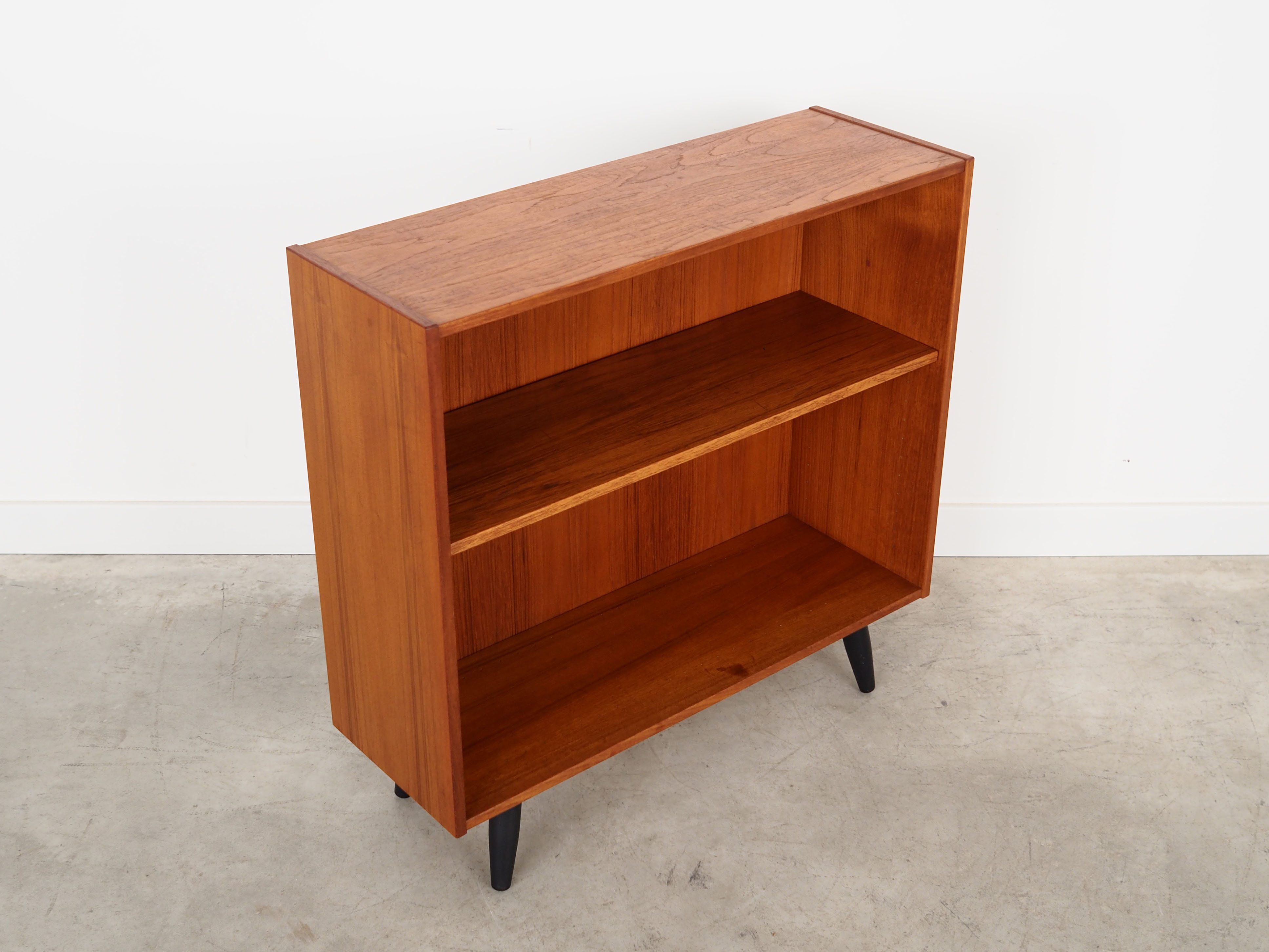Bibliothèque en teck, design danois, années 1970, production: ÆJM Møbler