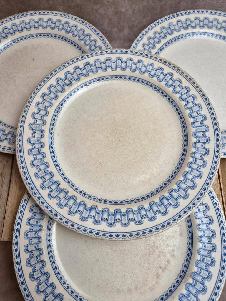 Set of 4 antique English flat plates B.p.w.&m. Milan – Ironstone