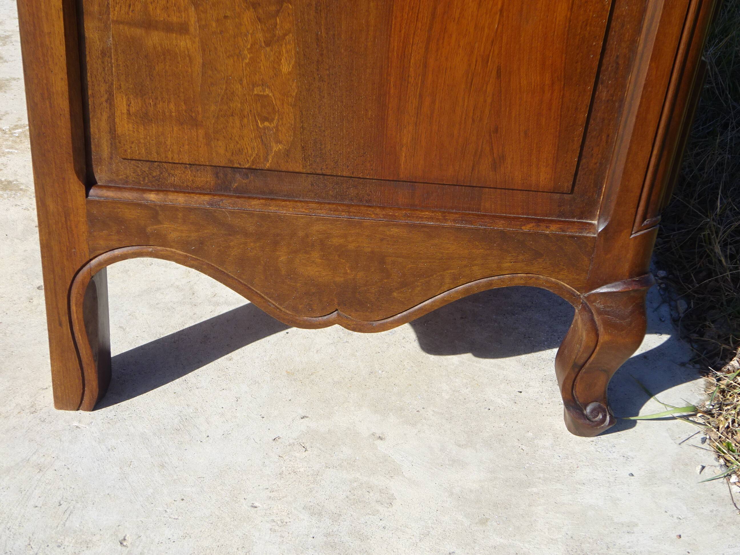 Meuble 3 en 1, secrétaire, commode et vitrine