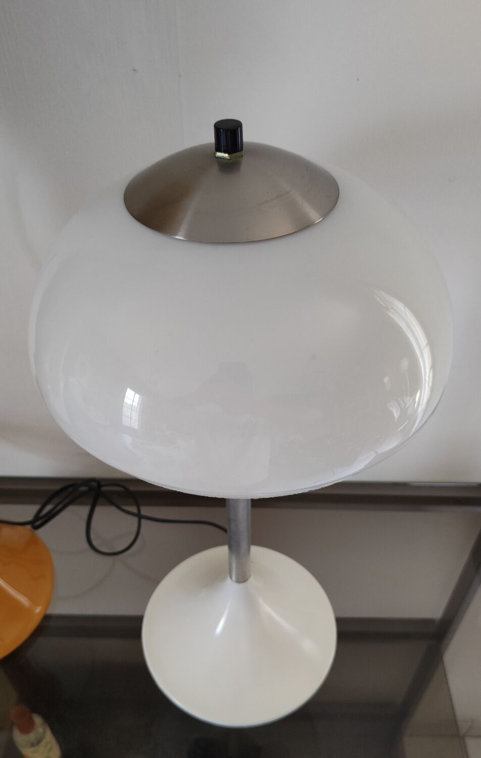 Mushroom lamp 1970 opaline
