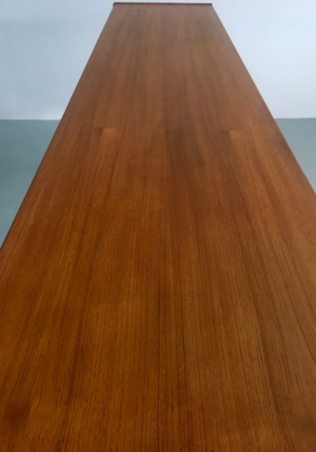 Row A. H. McIntosh Co Ltd of the Kirkcaldy Scotland