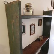 Etagère murale etroite verte ancienne vieux teck