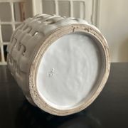 cache pot en céramique tressée