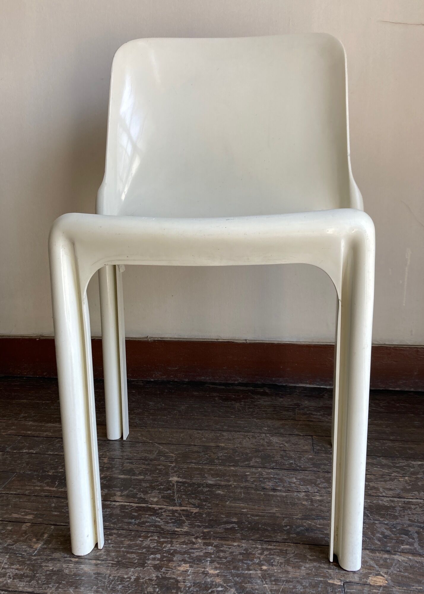 Selene Vico Magistretti chair for Artemide 1968 Italian design