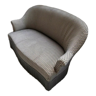 Toad sofa