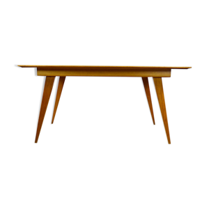 table de repas pieds