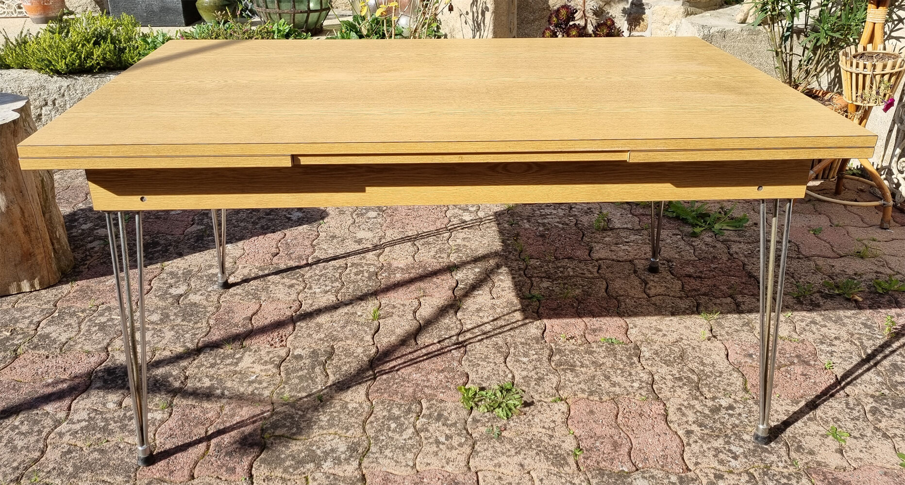 Table Formica eiffel legs, imitation wood, vintage, 70s