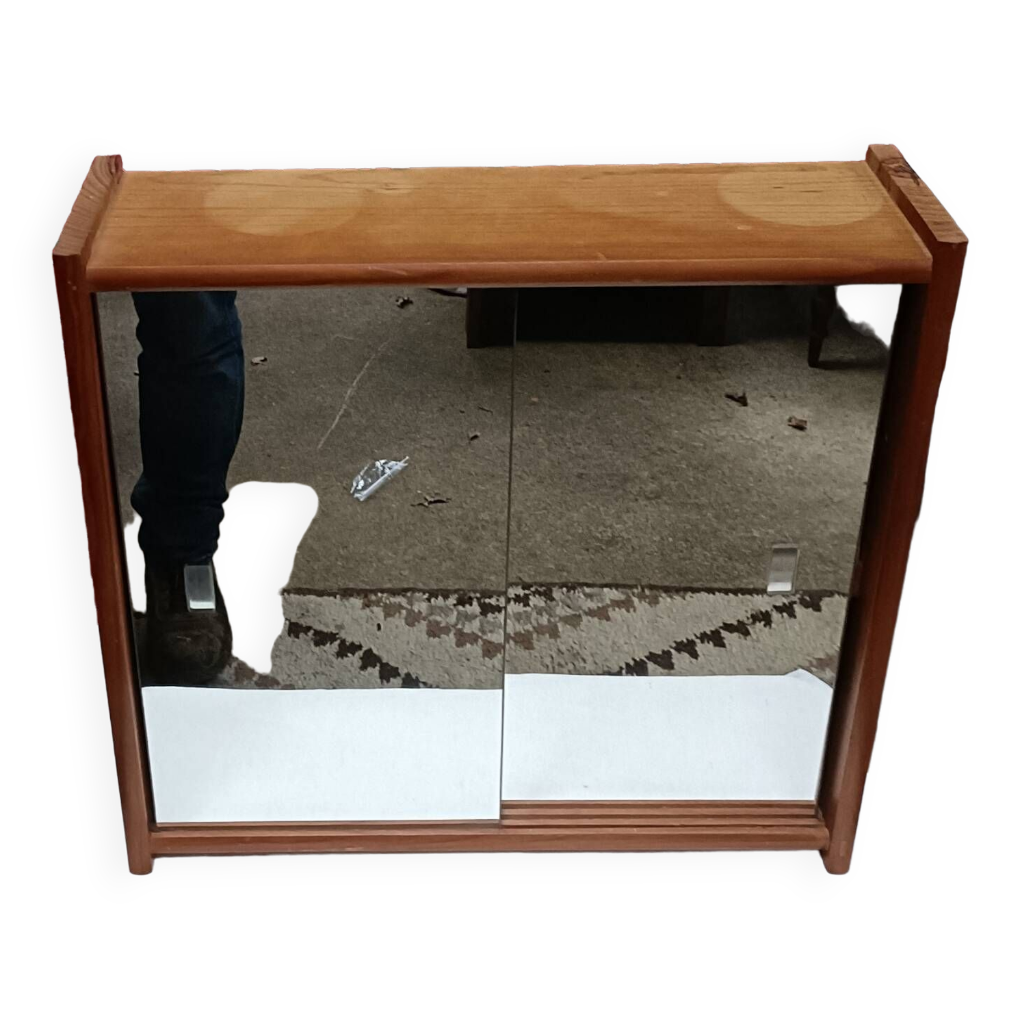 Small wall-mounted bathroom cabinet with vintage mirror doors