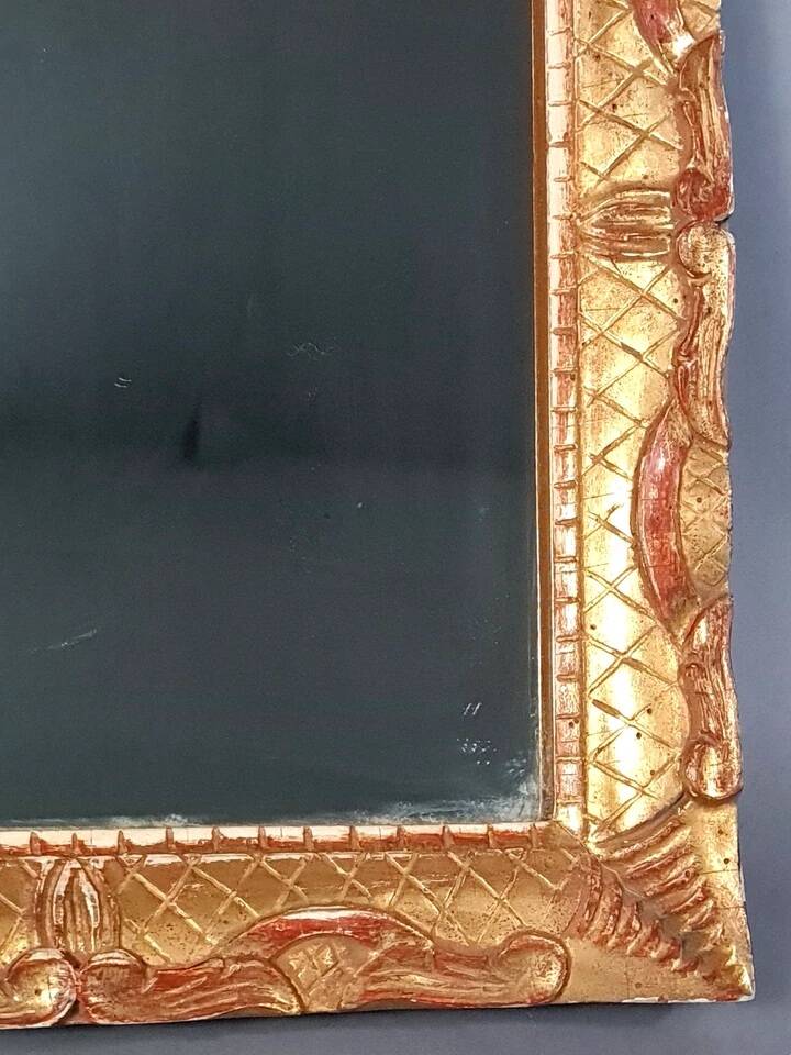 Mirror with carved gilded wooden frame in 18th century style 52x30 cm C492