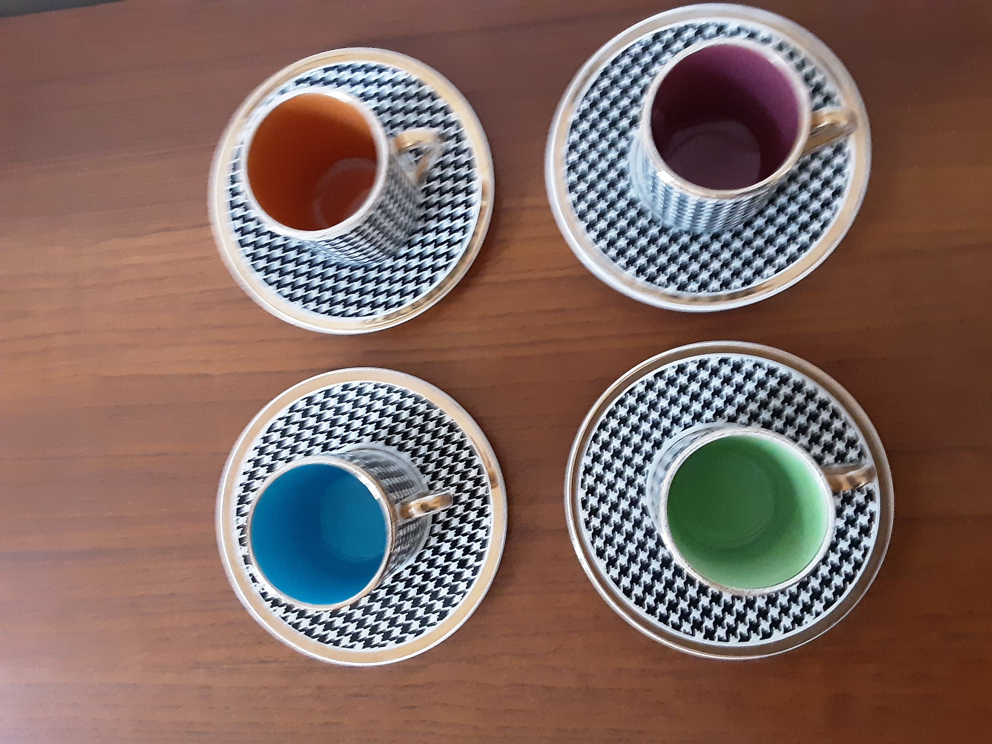 Set of 4 cups Salins France, 50s/60s