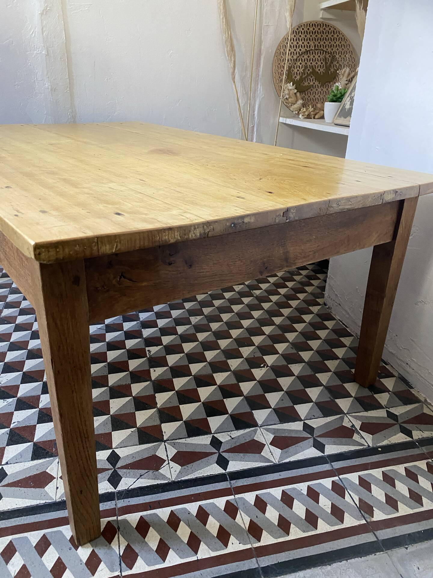 Large antique coffee table in solid wood, farmhouse style – 1 drawer –