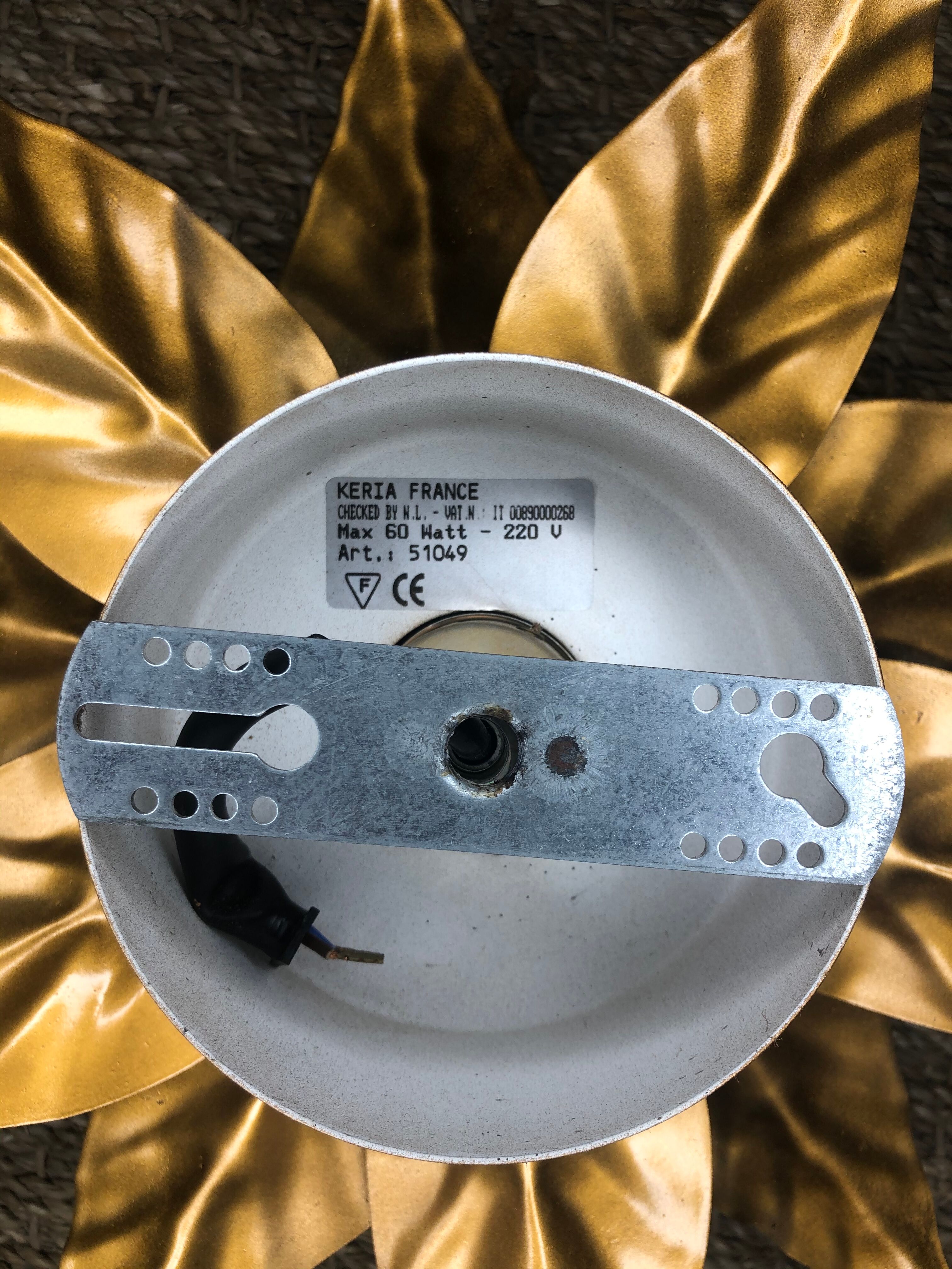 Wall light vintage gold metal flower